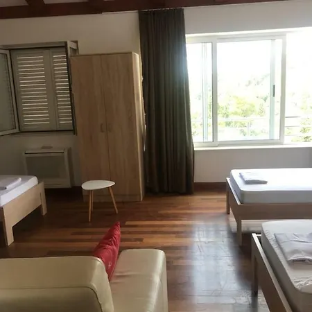 Dbk Studio Apartman アパート *